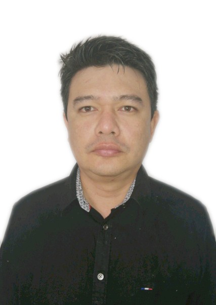 Efrain Ricardo Chuecas Wong