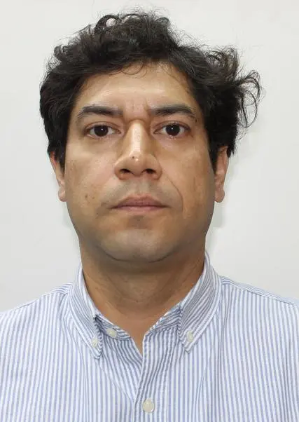 CARLOS REYNALDO